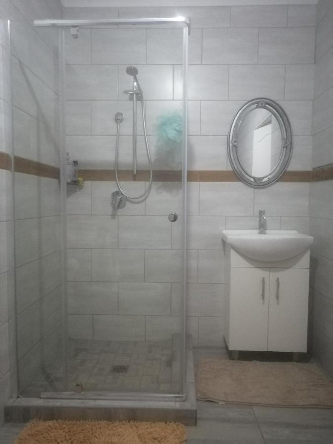 Lala Poa Guest House Klerksdorp Exterior foto